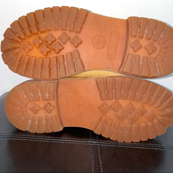 Timberline boots juniors size (M4) - Picture 4 of 8